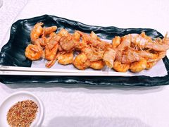 金牌脆皮虾-品海楼·大连海胆锅贴馆(东港店)