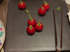 -海派悦庭·海胆烧麦·新融合菜(凯德广场店)