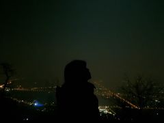 -鬼笑石后山停车场