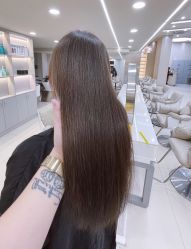 -十六番发型师事务所