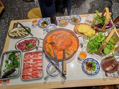 -王奋斗贵州酸汤牛肉火锅