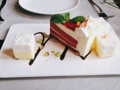 红丝绒千层-YUE·6·西式融合餐厅(外滩六号店)