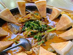-丹水桥地锅鱼·翘嘴鲌·地方特色全鱼宴(丹江口大坝店)