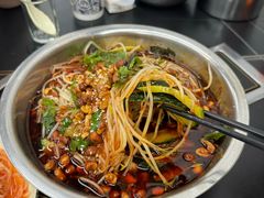 -周良天山牛杂城(天山路总店)