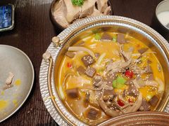 -古都历食南京菜·烤鸭·鸭血粉丝·汤包(南京博物院店)