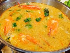 -J Daeng Seafood