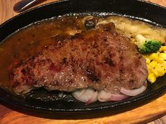 -玛格萝妮(汇智国际商业中心店)