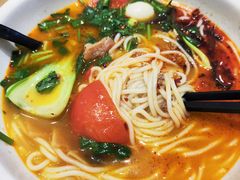 -蒙自源米线大王(花园城商场店)