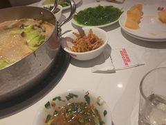 -七欣天香辣蟹火锅(闵行浦江欢乐颂店)