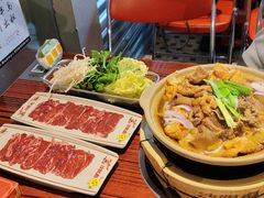 -沙胆彪炭炉牛杂煲(上海日月光广场店)