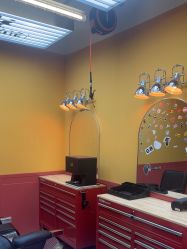 -Devilhands Barbershop男士理容店