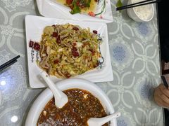 -芳芳餐厅(白沙路店)