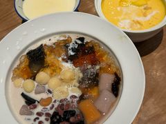 -RUXU入续糖水铺与包(卓悦中心店)