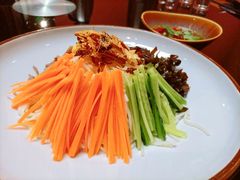 凉拌凉米线-麦麦山云南菜(复地活力城店)