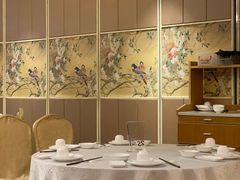 -荣誉海鲜酒楼(海湾店)