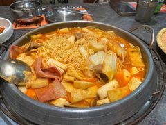 【特色】部队火锅-彭妈家•韩国烤肉料理(张杨路店)