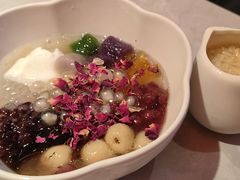 -芸山季·云南野生菌火锅(人民广场来福士店)