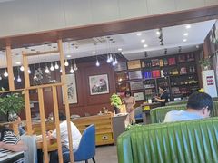 -高玛纳驴肉火烧(一世界店)
