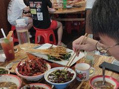 -冶建镜子·老南昌大排档·江西虾王(总店)