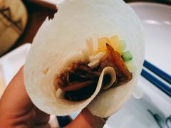 鸭饼卷烤鸭-小大董·烤鸭(王府井apm店)