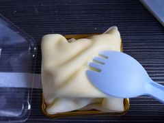 -蜜蜂小象·榴莲千层蛋糕(时代汇11栋店)