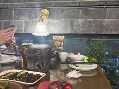 -隔壁老王·家常云南菜(花巷店)