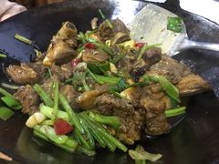 -牛八宝桂林米粉(八里庄店)