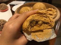 瓜仁核桃包-悦雅居·老广州老味道(长湖店)