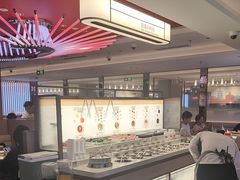 -海底捞火锅(杭州庆春路夜宵主题店)