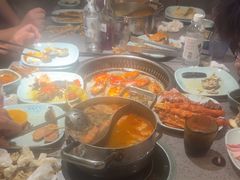 -金滏山烤肉·海鲜·火锅自助餐厅(襄阳万达店)