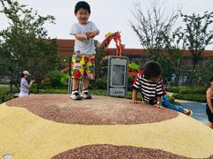 -季高兔窝窝亲子园(上海薰衣草公园店)