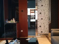 -蓬客精品酒店(南山海岸城购物中心店)