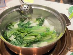 -润园四季椰子鸡火锅(卓越INTOWN店)