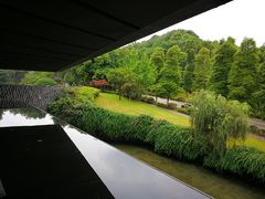 -知美术馆
