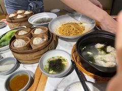 -馋三尺蟹粉小笼(人民广场店)