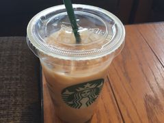 -星巴克臻选(嘉兴海宁银泰城店)