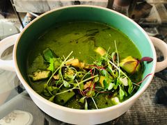 花园牛油果汤-The Rug Cafe(王府中环店)