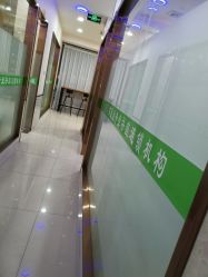 -苗医生专业祛痘·皮肤管理