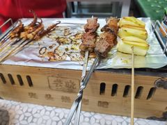 -云晓光头烧烤吧(德平路店)