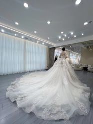 -乔伊婚纱