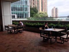 -香港大学