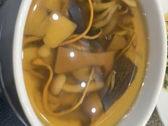 -鹊华居·地道鲁菜·海鲜·融合味(大明湖店)