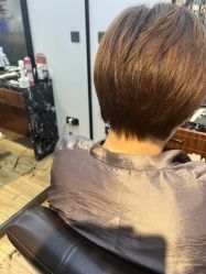 -Z.X HAIR SALON张新美业