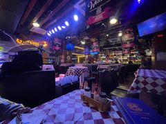 -鲨鱼美式餐厅酒吧Sharky