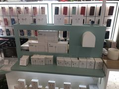 -爱畅享华为苹果手机维修服务(虹口龙之梦店)