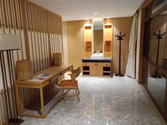 -大连金石滩绿发温泉假日酒店