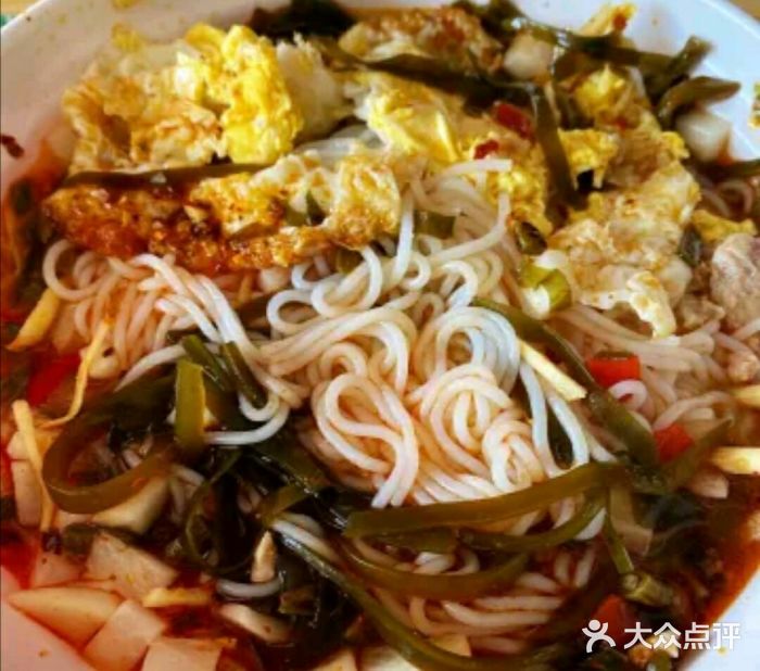 栖凤渡杨婆鱼粉(苏仙传奇店)特色卤粉图片