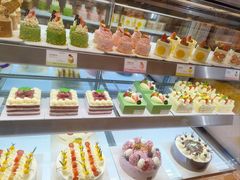 -罗森尼娜(德思勤店)