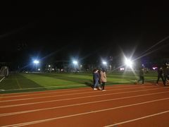 -武汉大学风雨操场