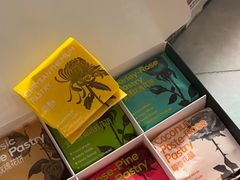 -HappyMiss花满楼·鲜花饼·鲜花茶·伴手礼(上海环球港店)